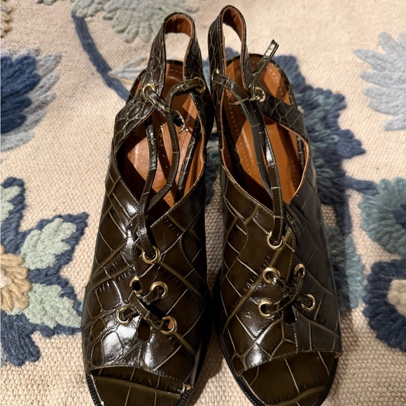 Vanessa Bruno Olive Green Croc-Embossed Sandals - Picture 2 of 9